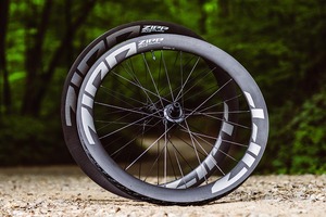 Napl.kolo ZIPP 303 XPLR SW Carbon Tubeless Disc Brake Center Locking 700c, přední, 24drátů